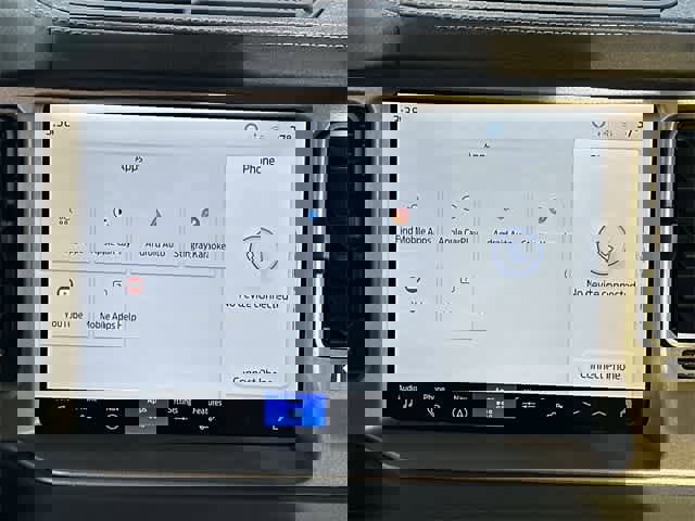 Used 2025 Ford Bronco Outer Banks image 13