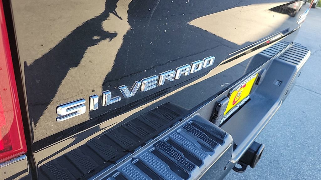 Used 2024 Chevrolet Silverado 2500 High Country w/ High Country Premium Package image 35