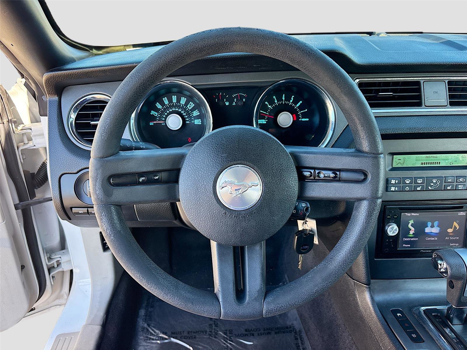 Used 2011 Ford Mustang Convertible w/ Security Pkg image 12