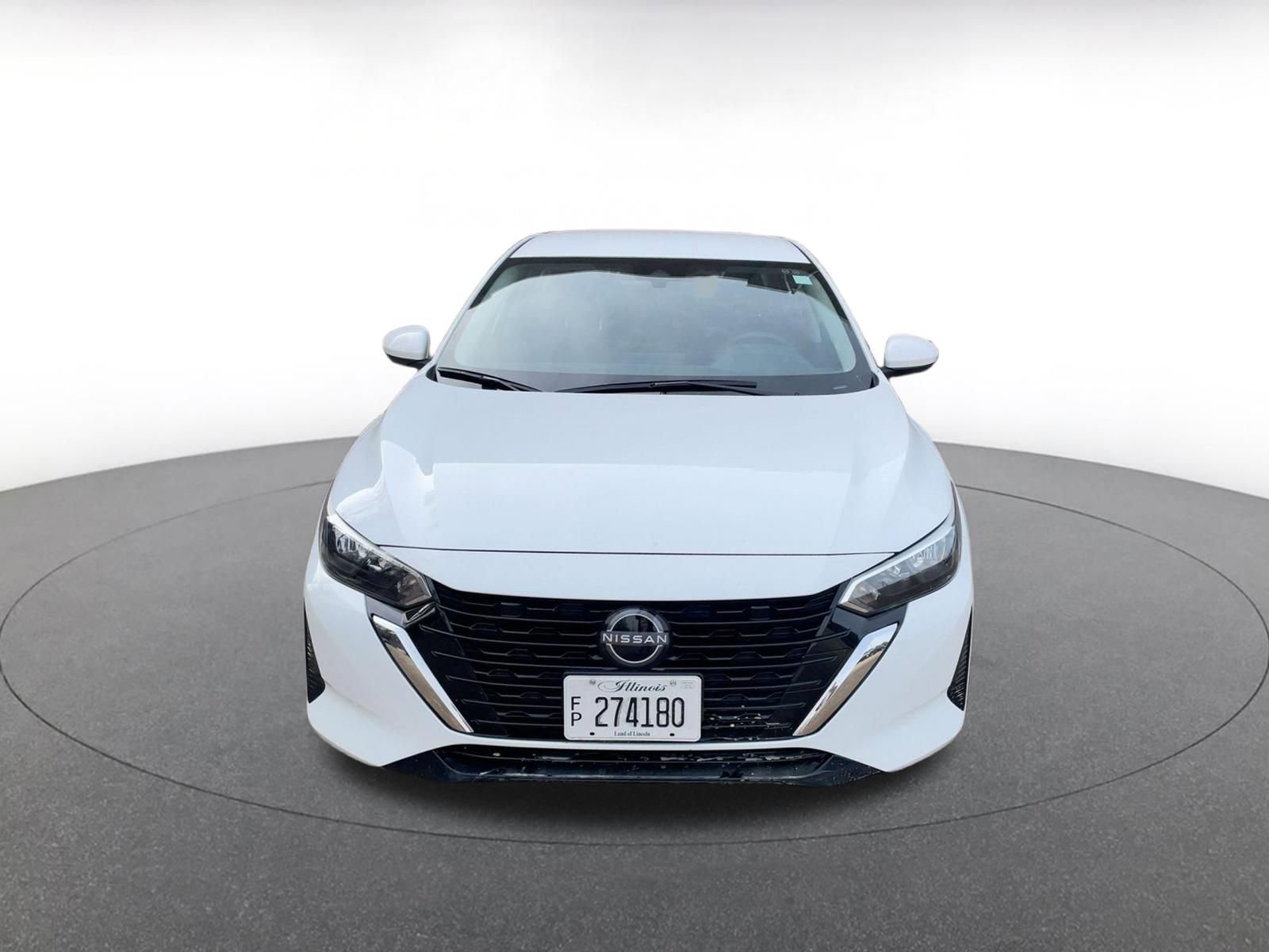 Used 2025 Nissan Sentra S image 9