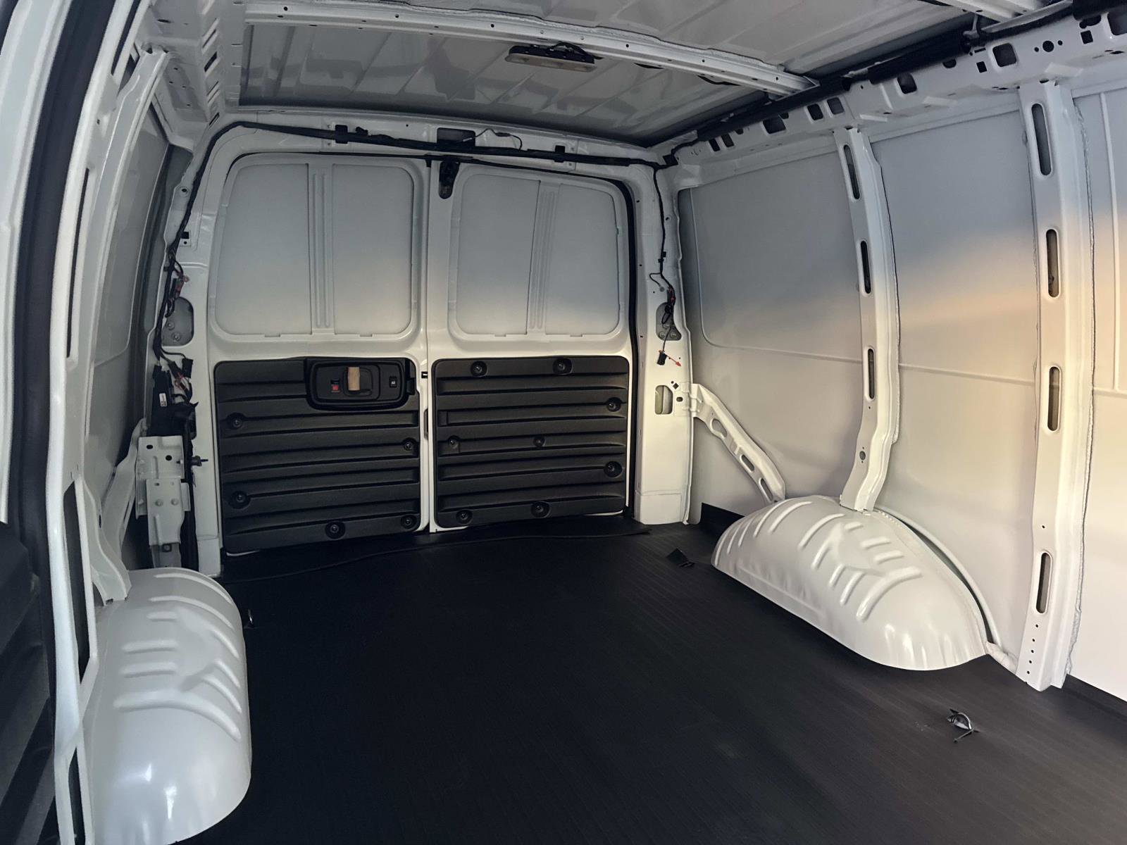 New 2026 Chevrolet Express 2500 w/ Driver Convenience Package RWD image 12