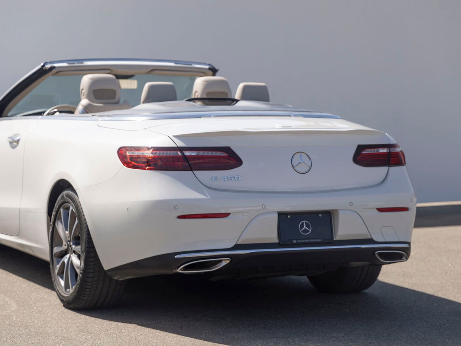 Used 2023 Mercedes-Benz E 450 Cabriolet image 8