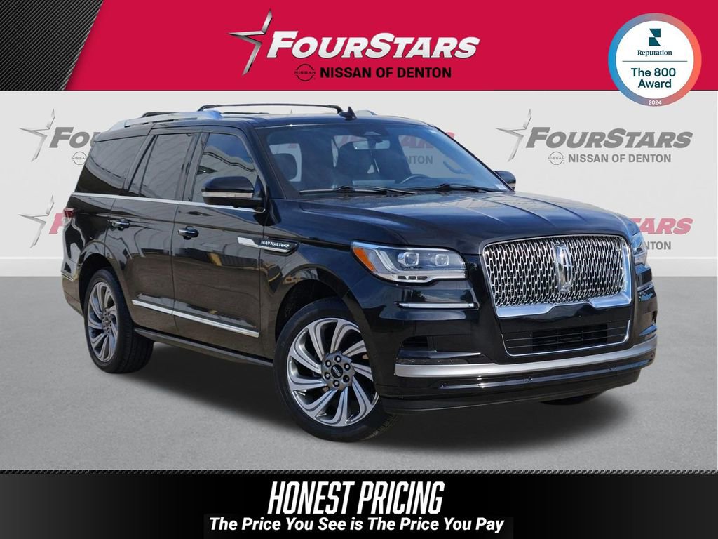 Used 2023 Lincoln Navigator Reserve AWD/4WD image 1