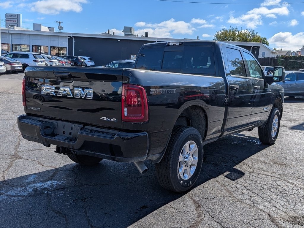 New 2026 RAM 2500 Big Horn AWD/4WD image 5