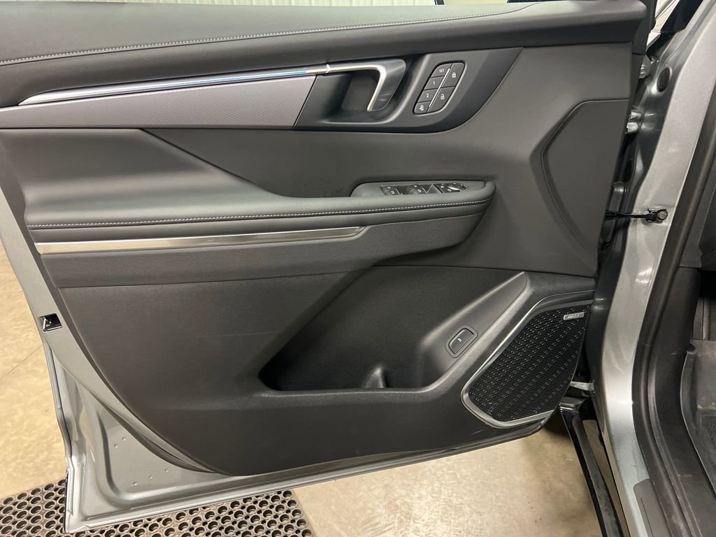 New 2026 Buick Enclave Sport Touring w/ Power Package image 15