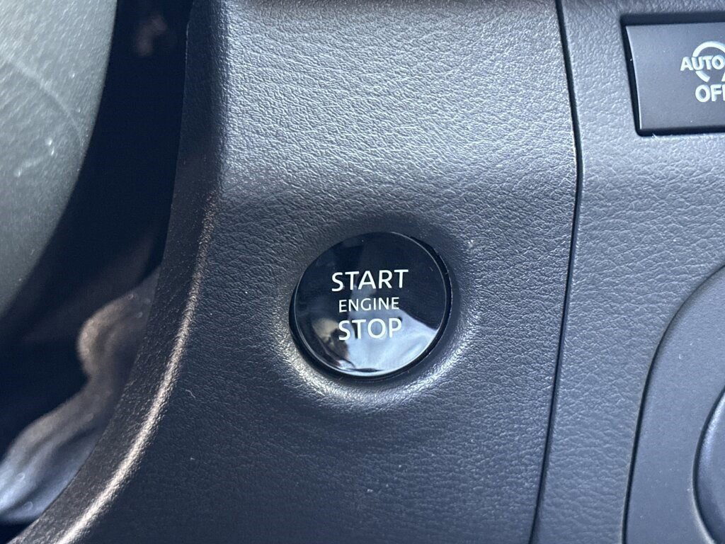 New 2026 Nissan Frontier SV image 6