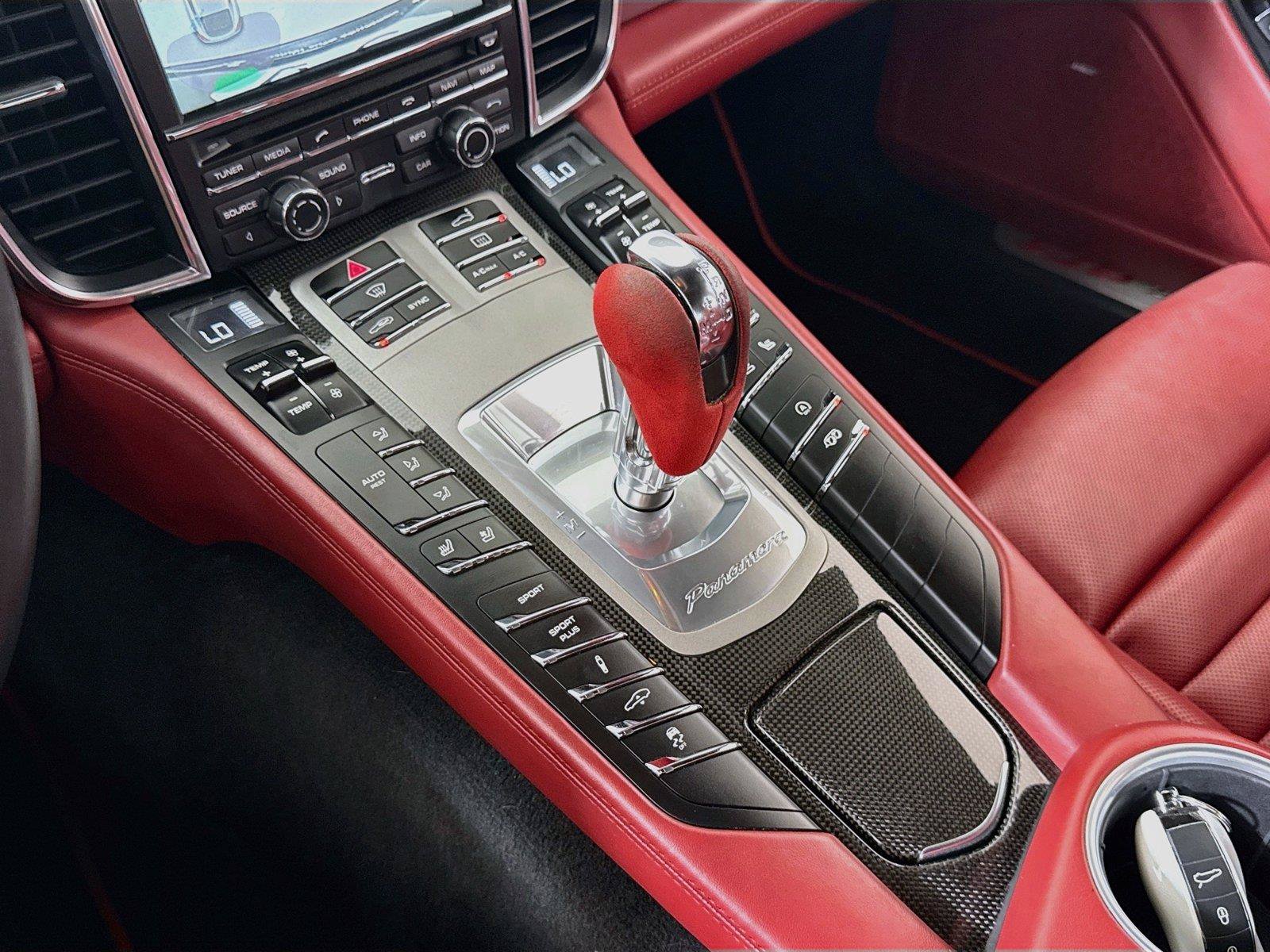 Used 2014 Porsche Panamera GTS AWD/4WD image 21