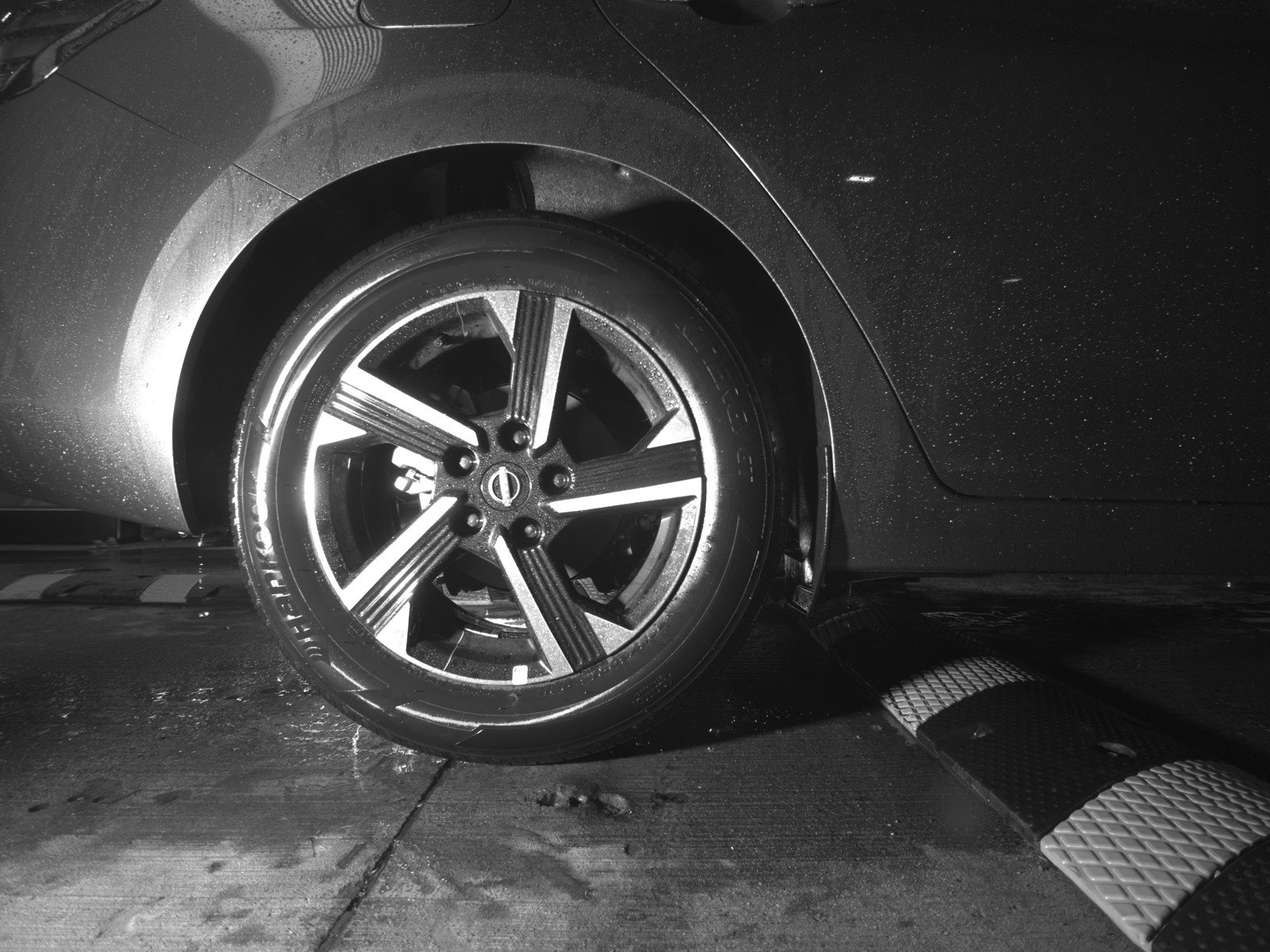 Used 2025 Nissan Sentra SV image 15