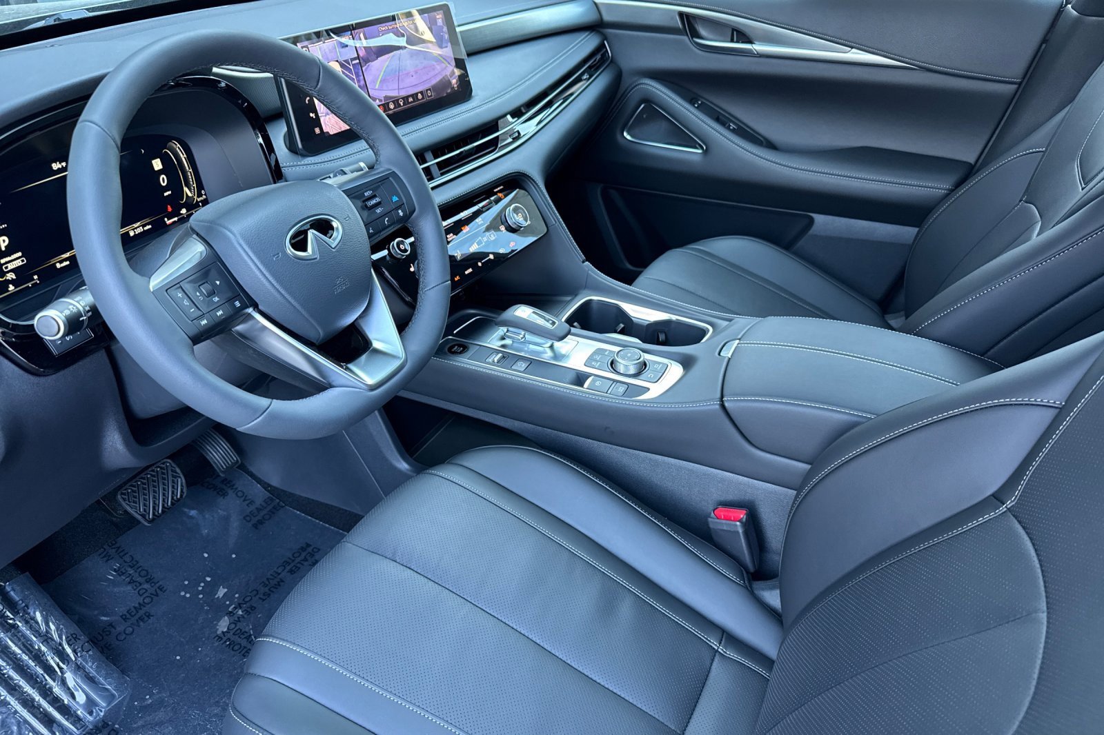 New 2026 INFINITI QX60 Luxe w/ Cargo Package image 9