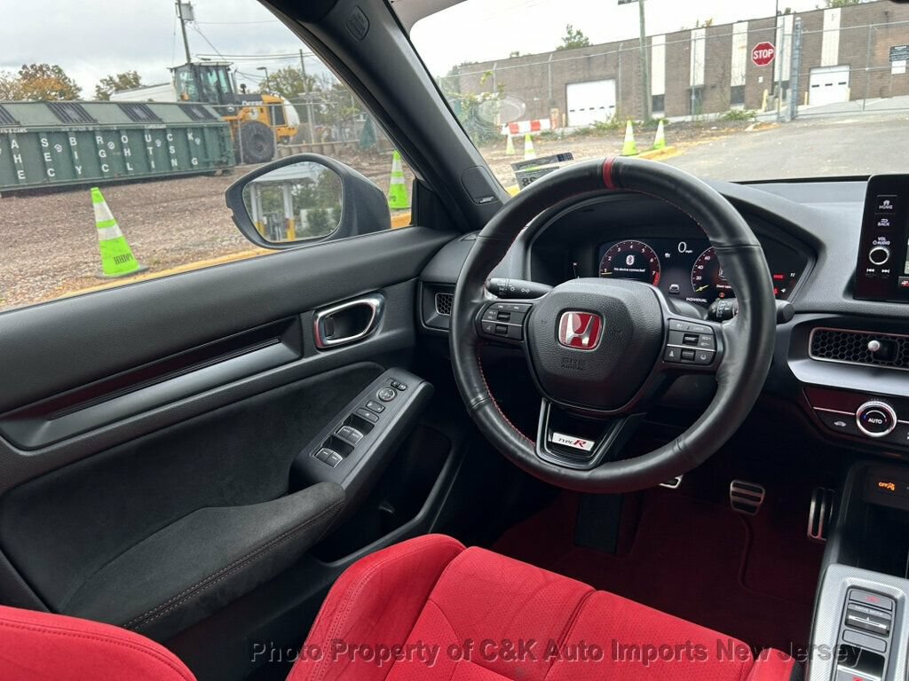Used 2023 Honda Civic Type R image 33