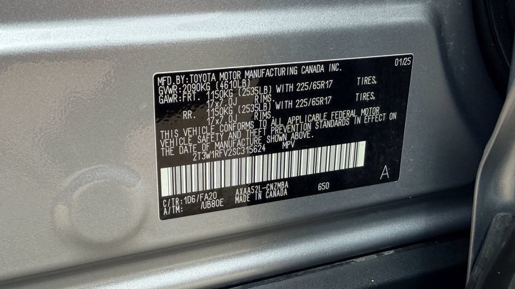 Used 2025 Toyota RAV4 XLE FWD image 28