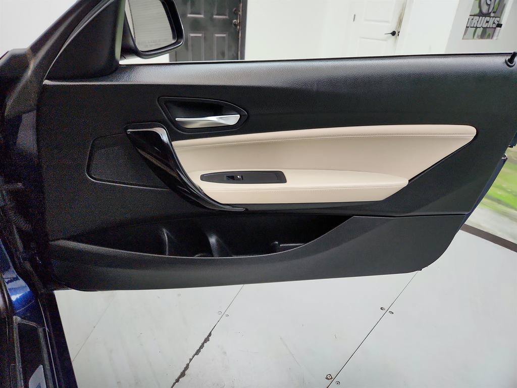 Used 2017 BMW 230i Convertible RWD image 24