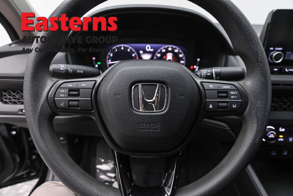 Used 2023 Honda Accord LX image 12