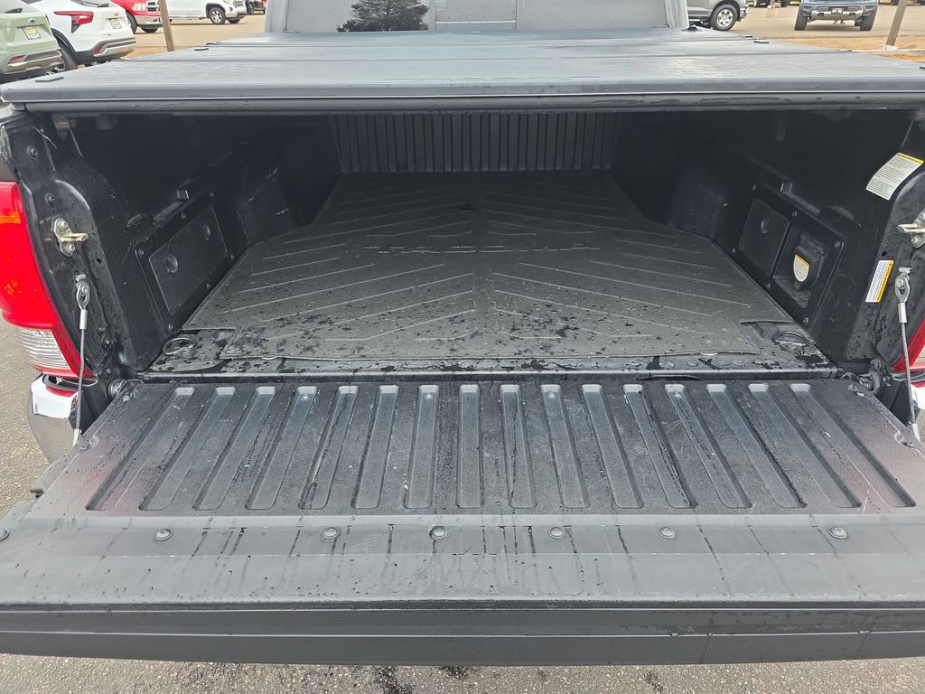 Used 2017 Toyota Tacoma TRD Off-Road image 23