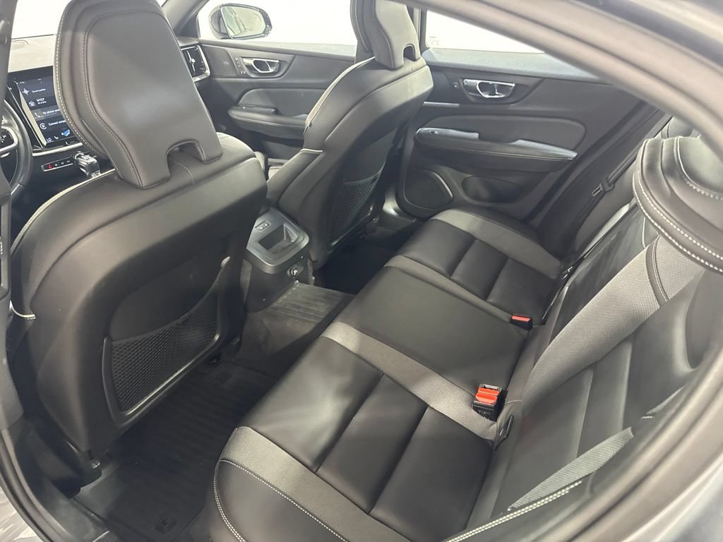 Used 2019 Volvo S60 T6 R-Design AWD/4WD image 21