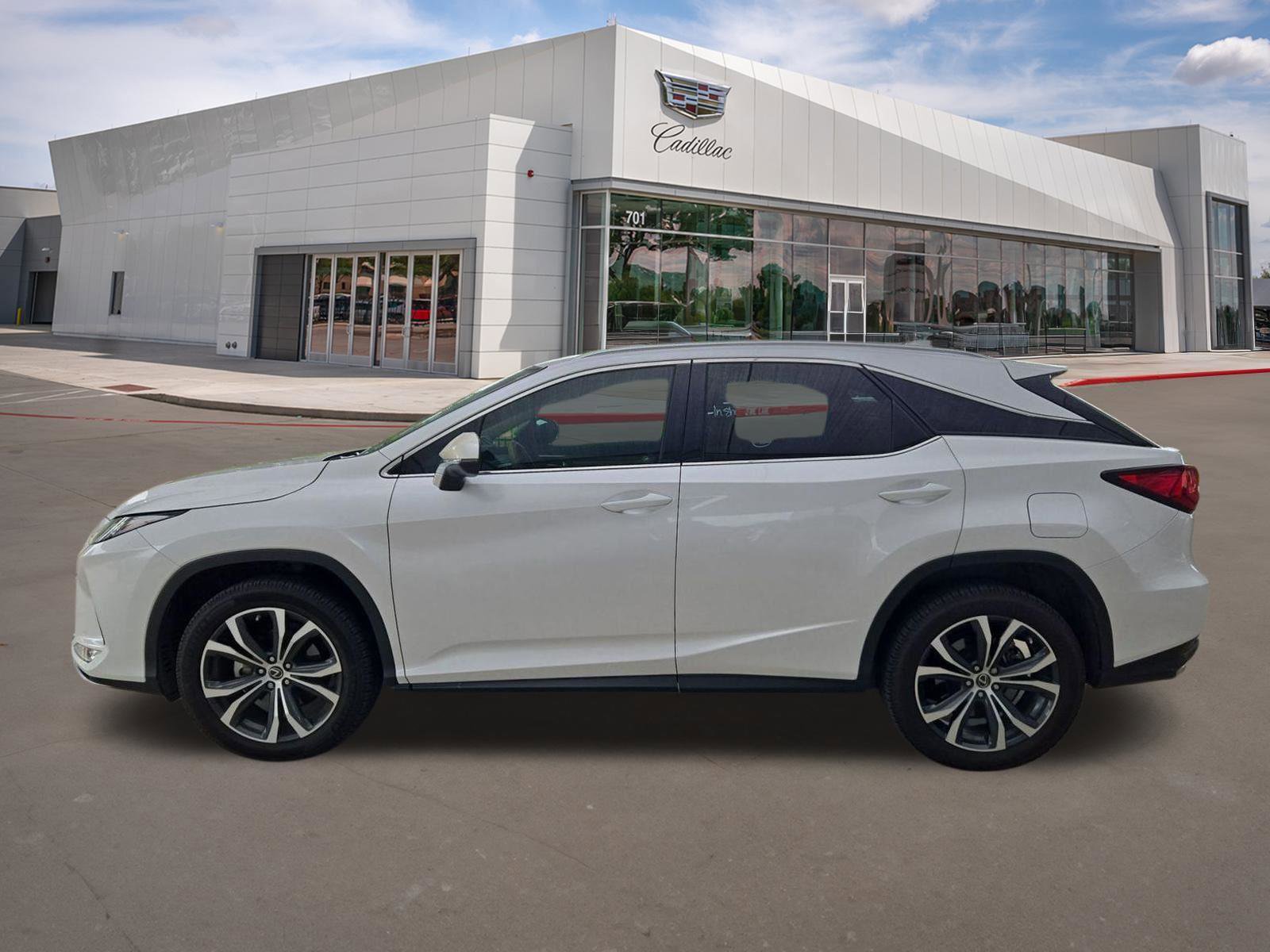 Used 2022 Lexus RX 350 FWD w/ Premium Package image 3