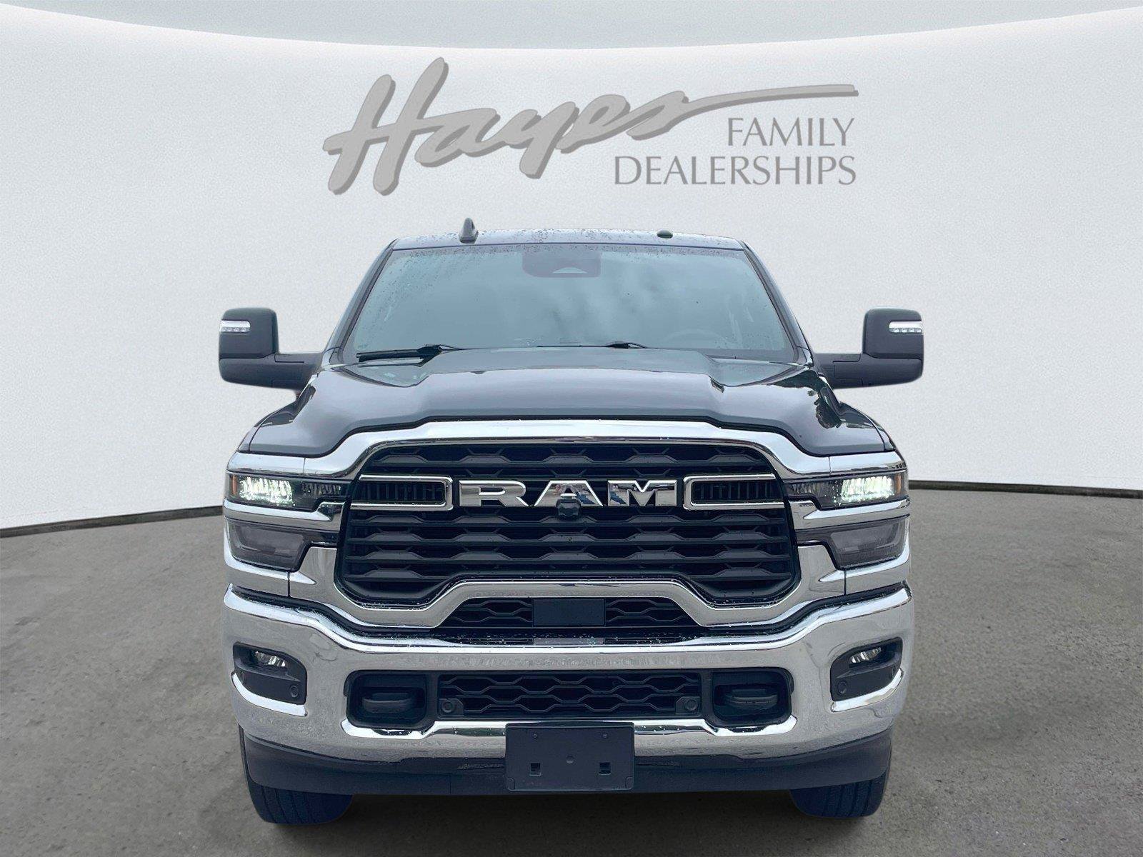 Used 2026 RAM 2500 Big Horn AWD/4WD image 8