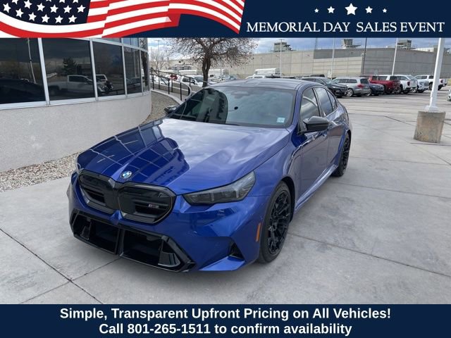Used 2025 BMW M5 w/ Carbon Package AWD/4WD image 2