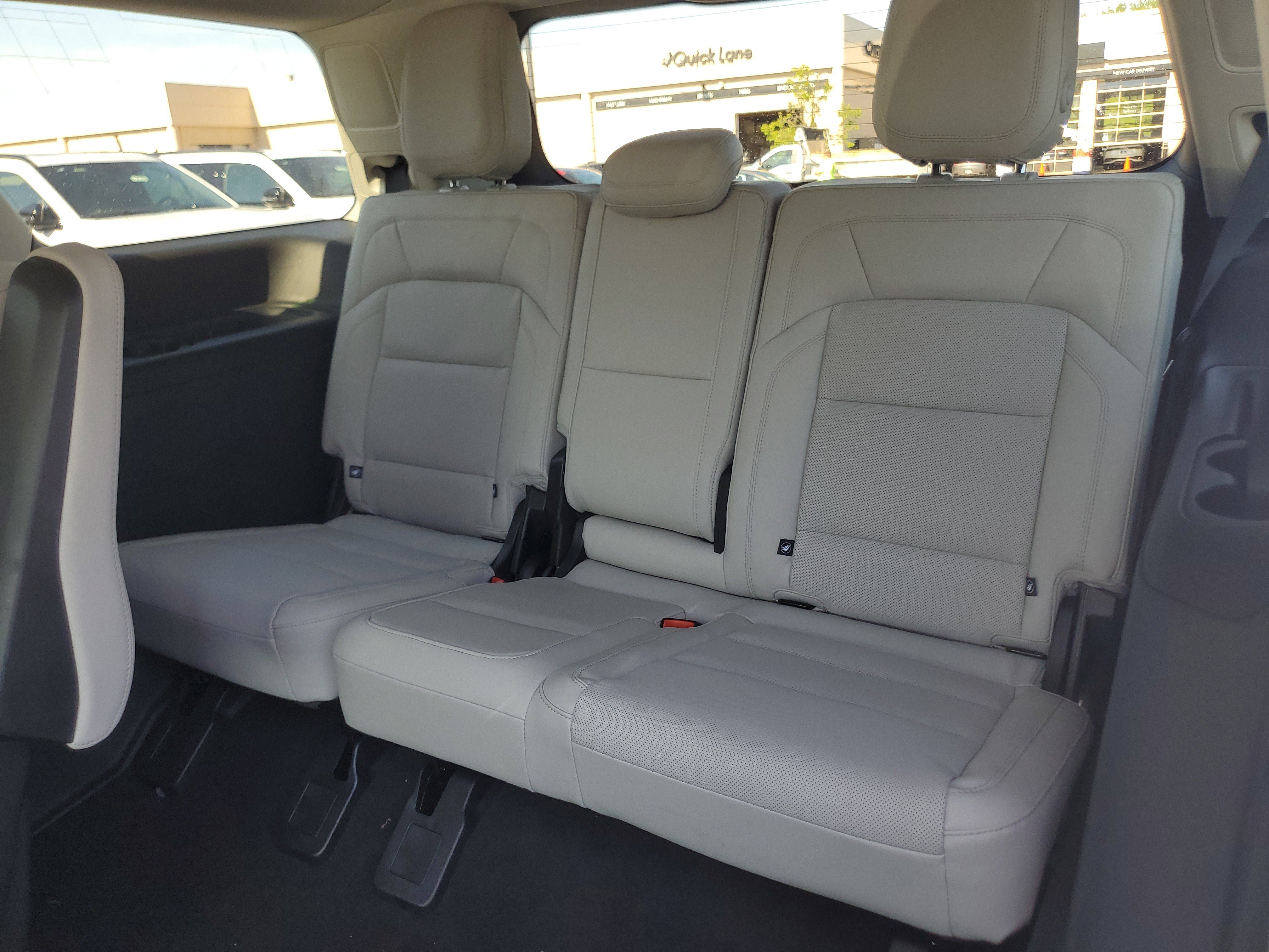 New 2026 Lincoln Navigator Reserve AWD/4WD image 31
