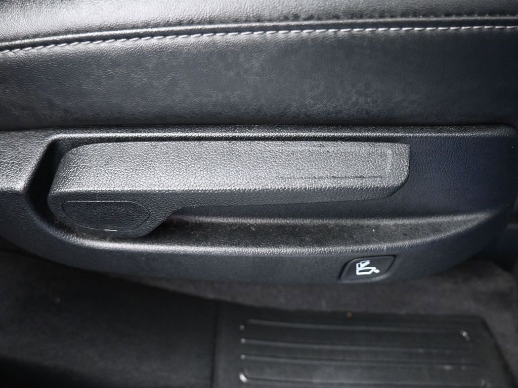 Used 2022 Kia Sorento S image 45