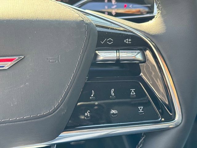 New 2026 Cadillac Optiq V image 25