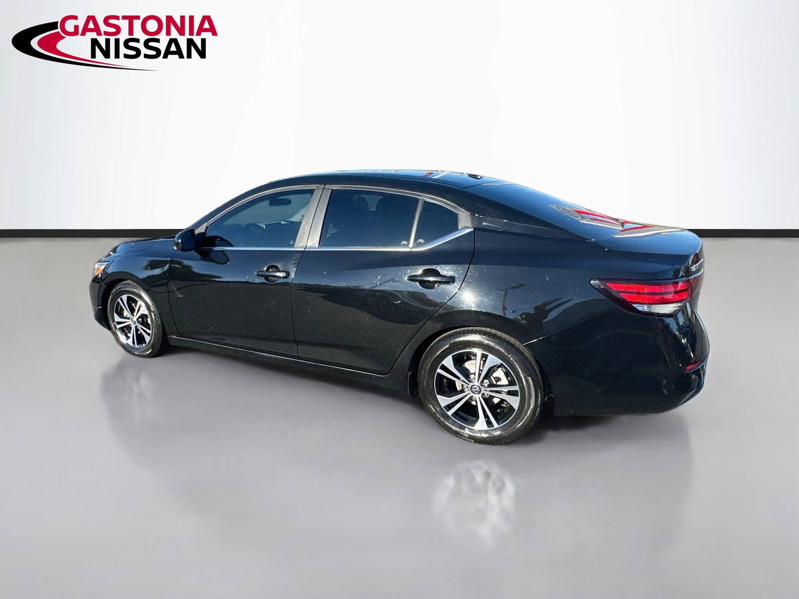 Used 2021 Nissan Sentra SV FWD image 5