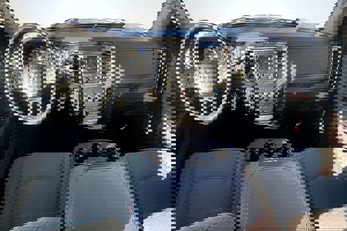 Used 2015 RAM 2500 SLT AWD/4WD image 16