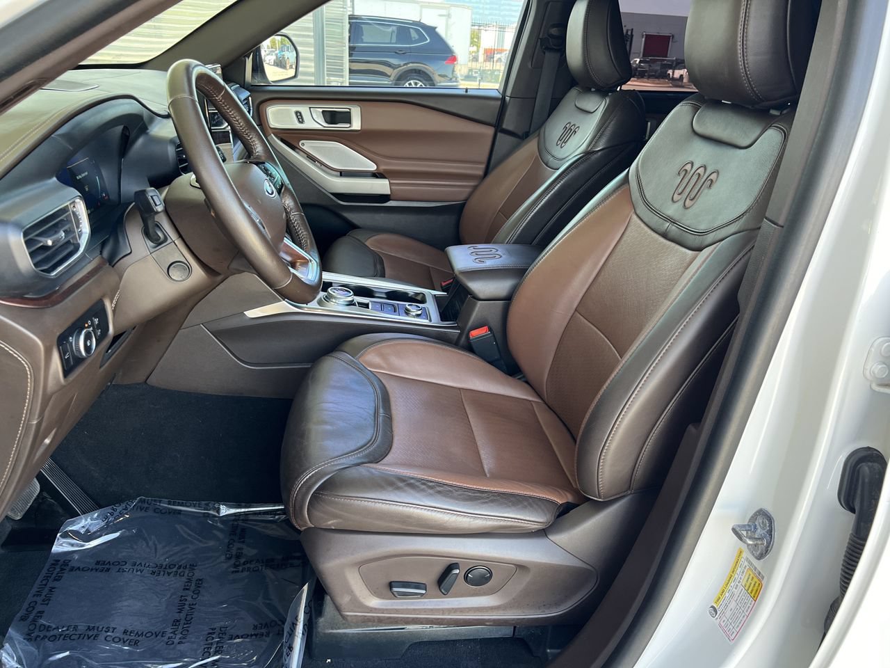 Used 2023 Ford Explorer King Ranch w/ Technology Package AWD/4WD image 27