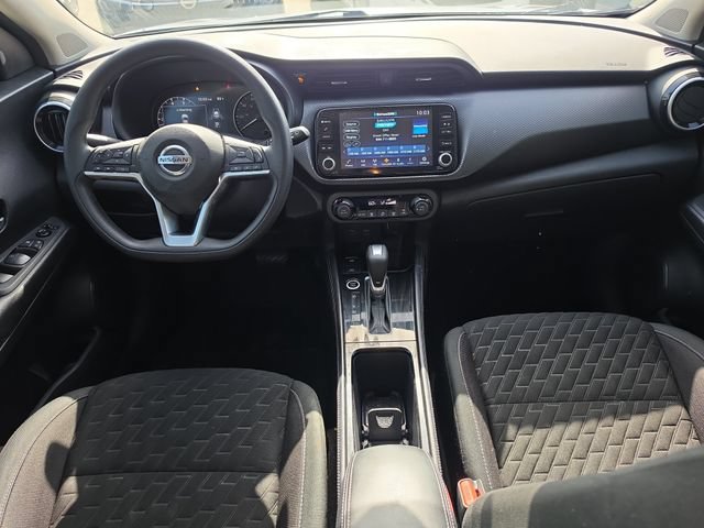 Certified 2021 Nissan Kicks SV FWD image 12