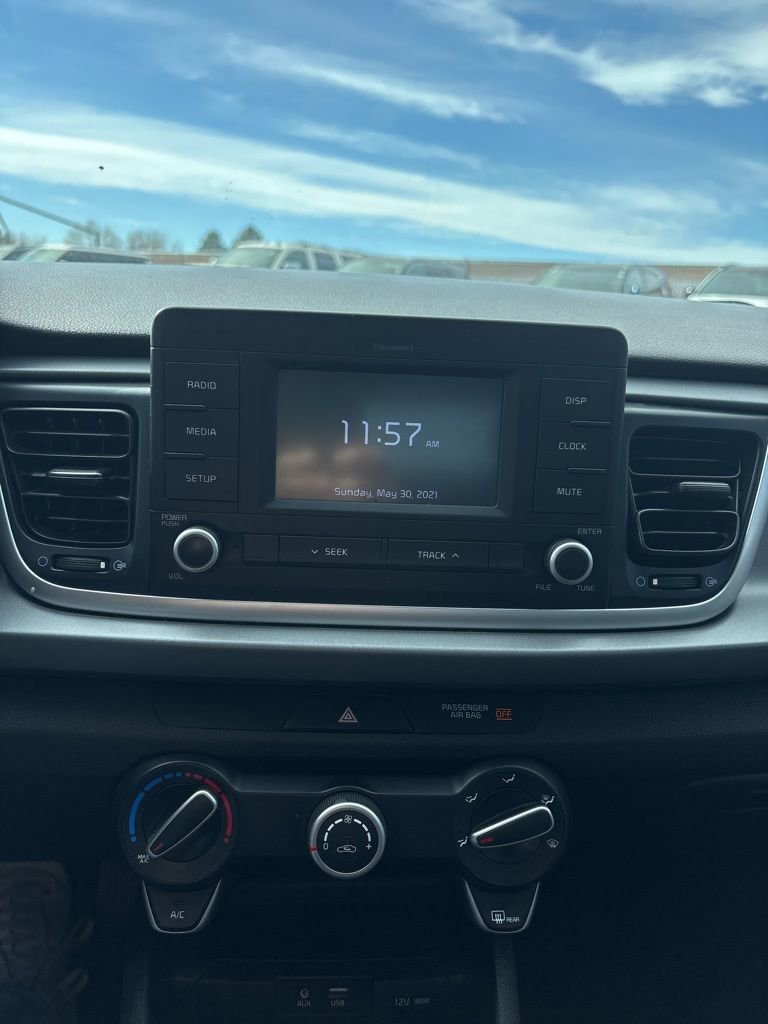 Used 2018 Kia Rio LX image 12