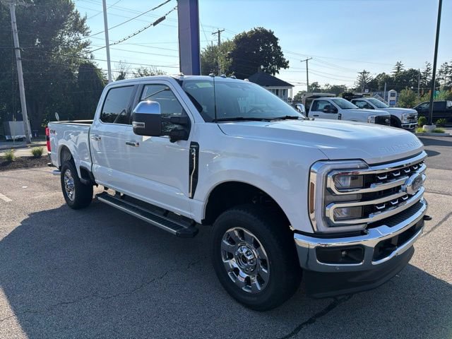 New 2026 Ford F350 Lariat w/ Lariat Premium Package