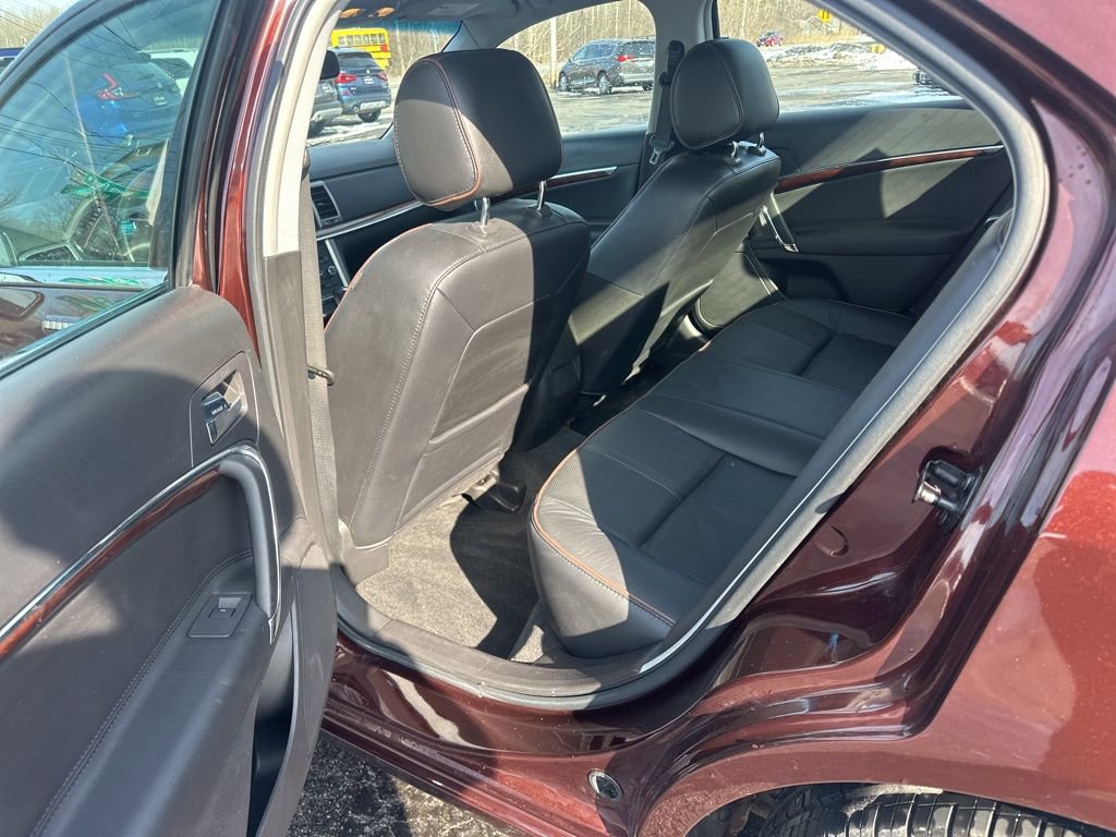 Used 2012 Lincoln MKZ image 29