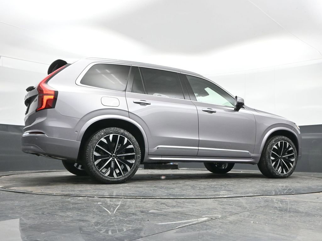 New 2026 Volvo XC90 B5 Plus image 37