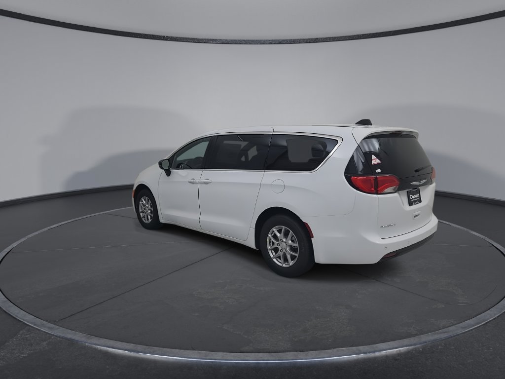 New 2027 Chrysler Pacifica LX FWD image 11