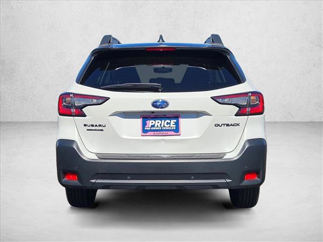 Used 2025 Subaru Outback Onyx Edition image 7