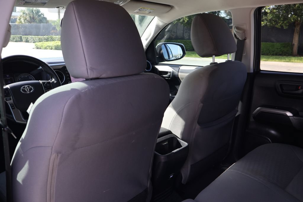 Used 2021 Toyota Tacoma SR5 RWD image 20