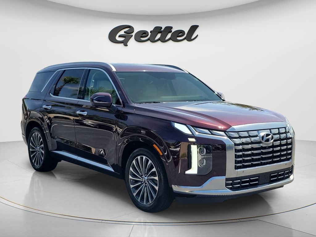 Used 2025 Hyundai Palisade Calligraphy FWD image 3