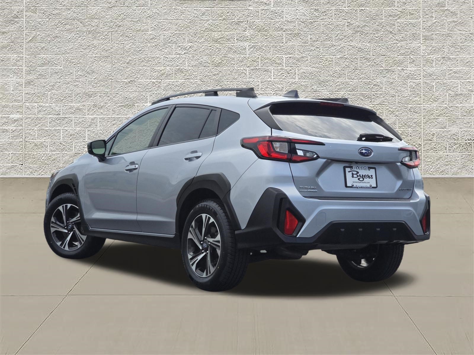Used 2024 Subaru Crosstrek 2.0i Premium AWD/4WD image 5