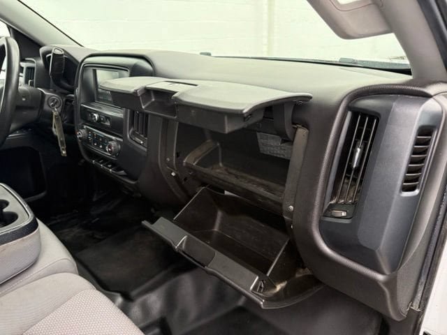 Used 2018 Chevrolet Silverado 1500 Custom RWD image 18