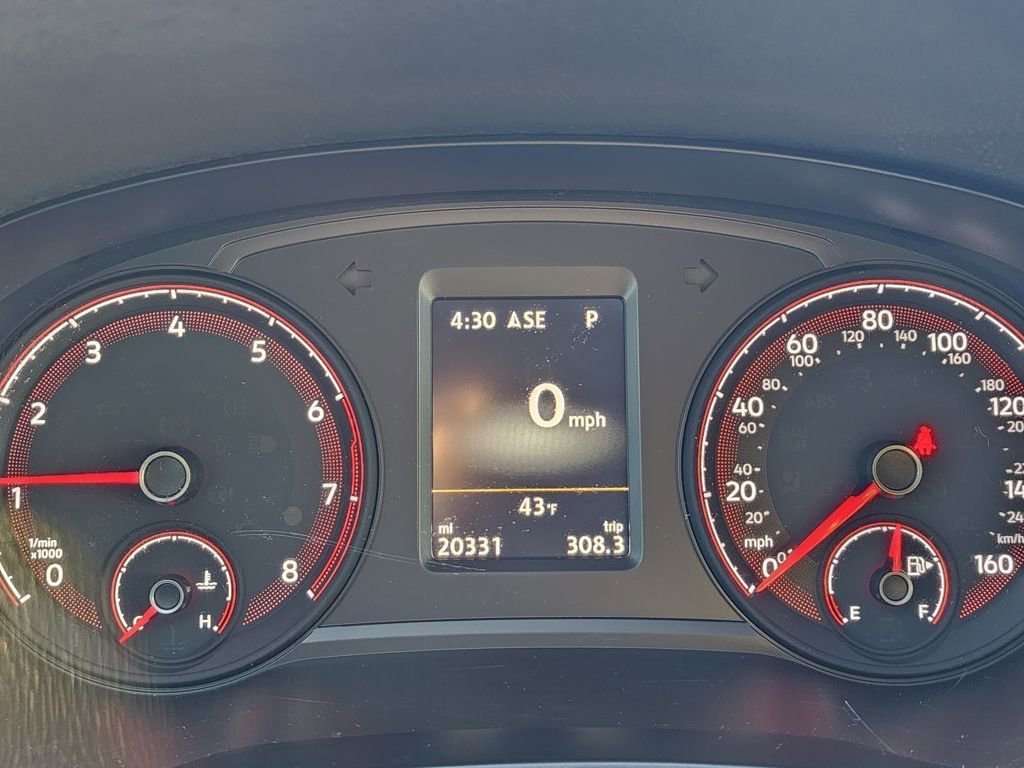 Used 2022 Volkswagen Passat 2.0T SE image 19