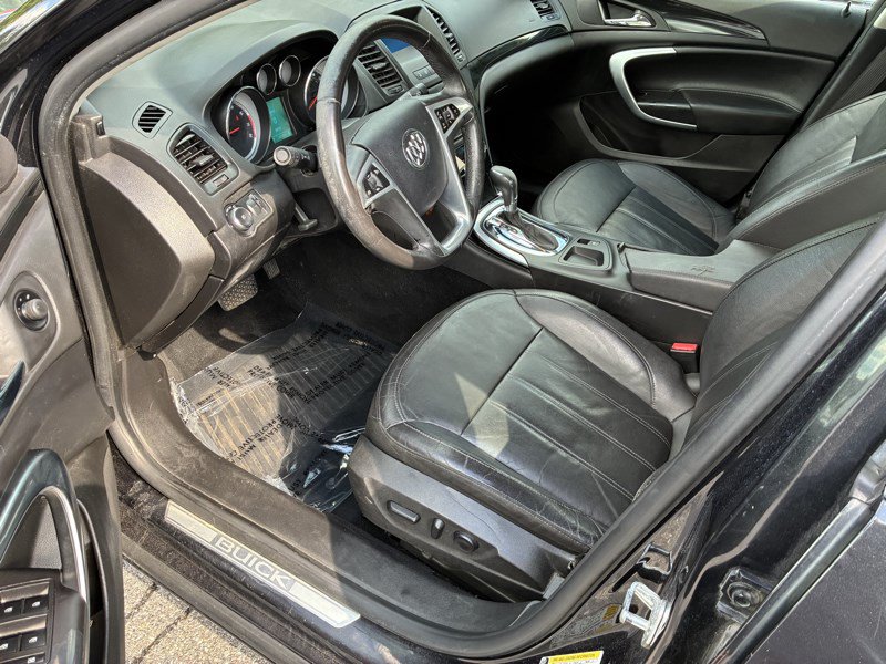 Used 2011 Buick Regal CXL Turbo w/ TO2 Preferred Equipment Group FWD image 7