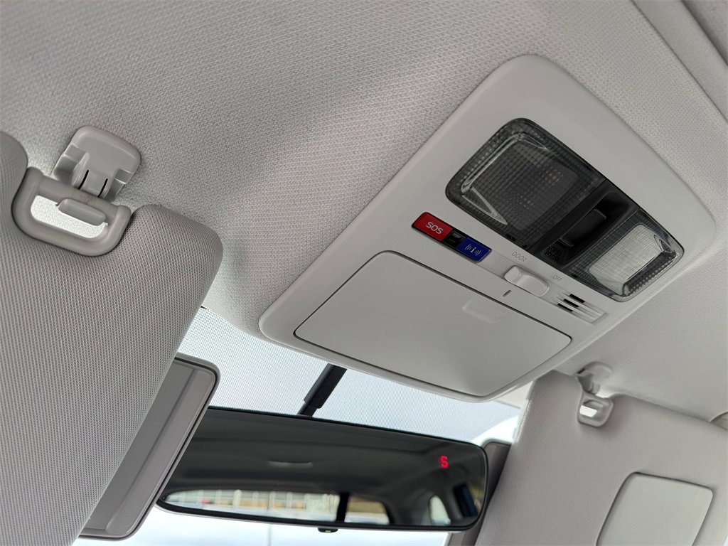 Used 2017 Subaru Forester 2.5i Limited image 29