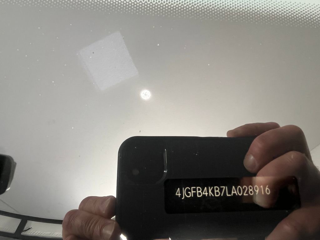 Used 2020 Mercedes-Benz GLE 350 4MATIC image 30