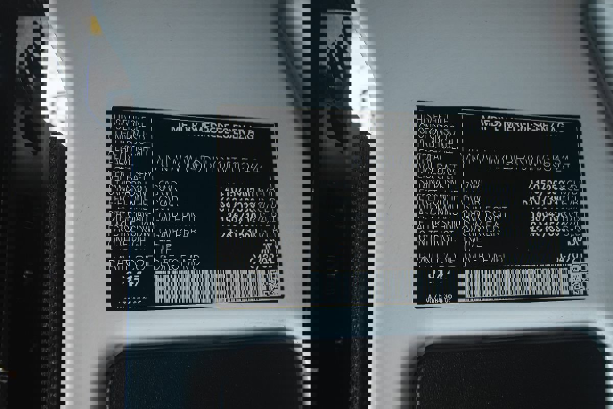 Used 2021 Mercedes-Benz Sprinter 2500 image 27