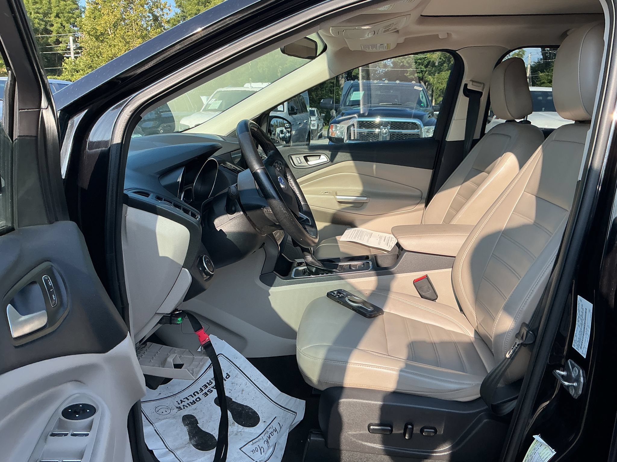 Used 2019 Ford Escape SEL FWD image 5