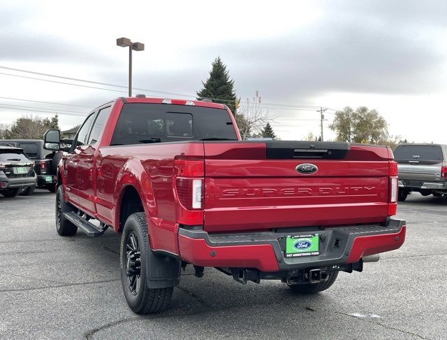 Used 2022 Ford F350 Lariat w/ Black Appearance Package image 3