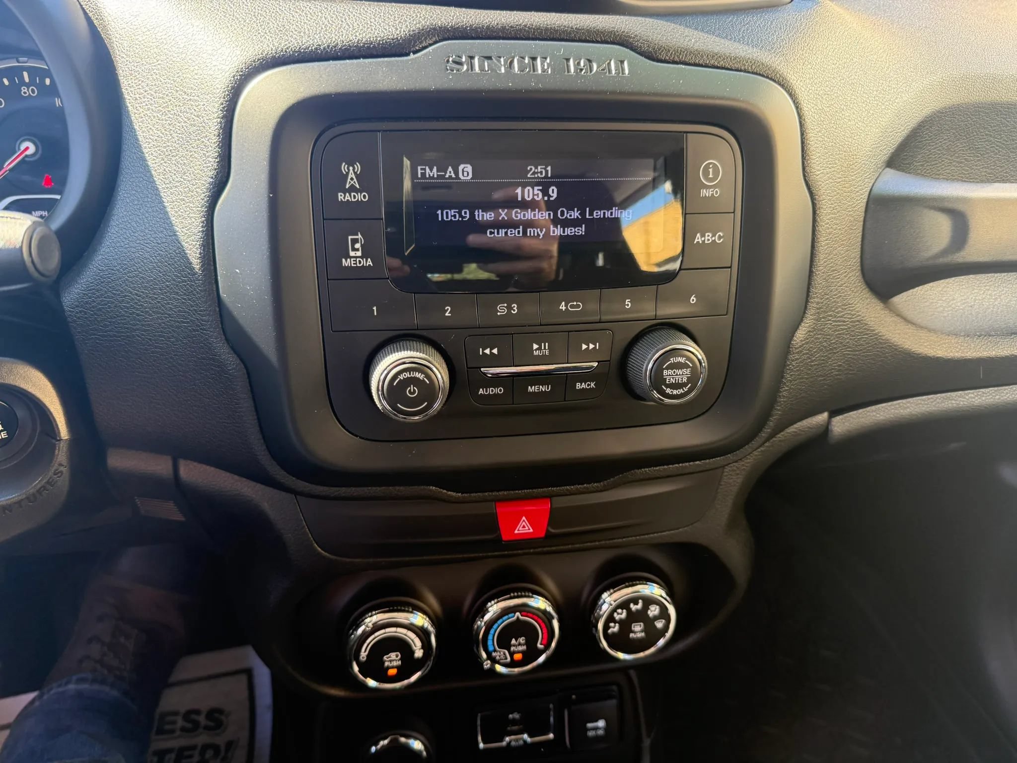 Used 2017 Jeep Renegade Sport w/ Power & Air Group AWD/4WD image 10