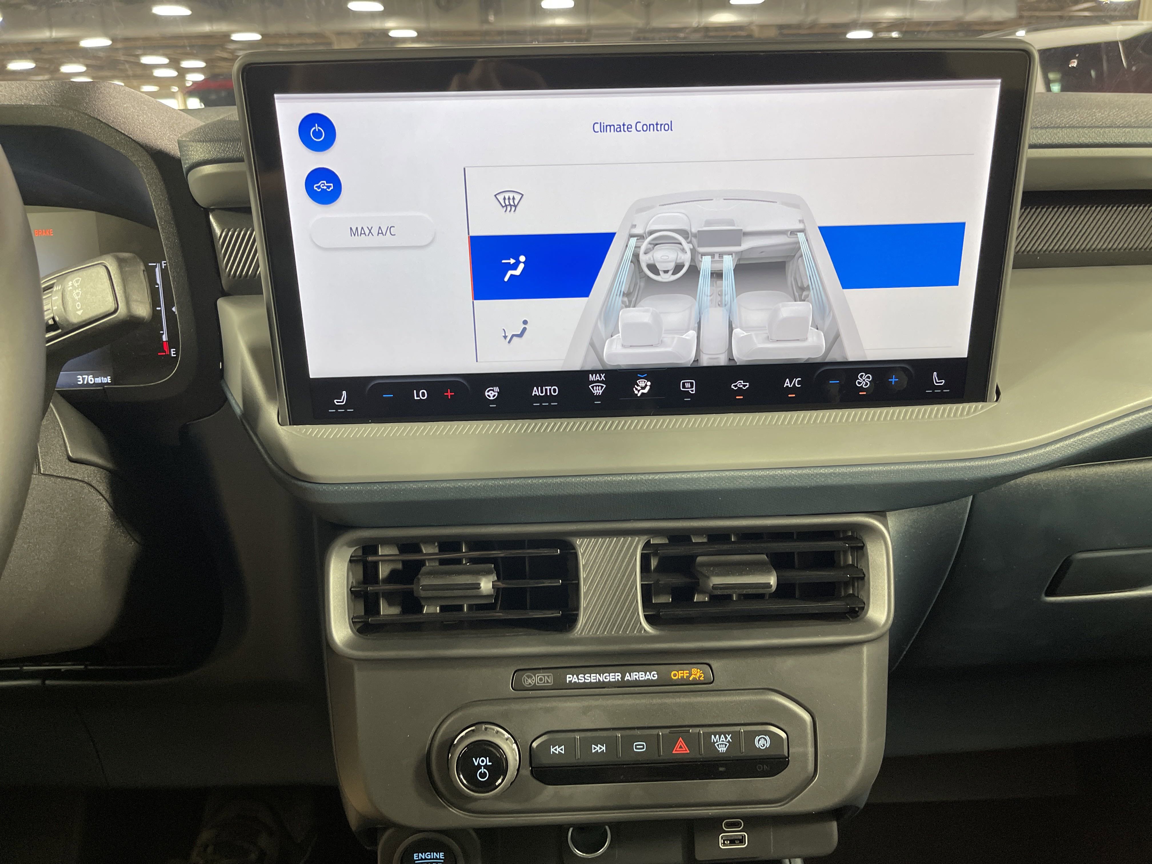 New 2025 Ford Maverick XLT w/ XLT Luxury Package image 26