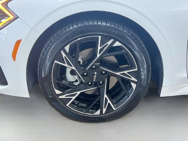 Certified 2025 Kia K5 GT-Line w/ GT-Line Premium Package FWD image 32