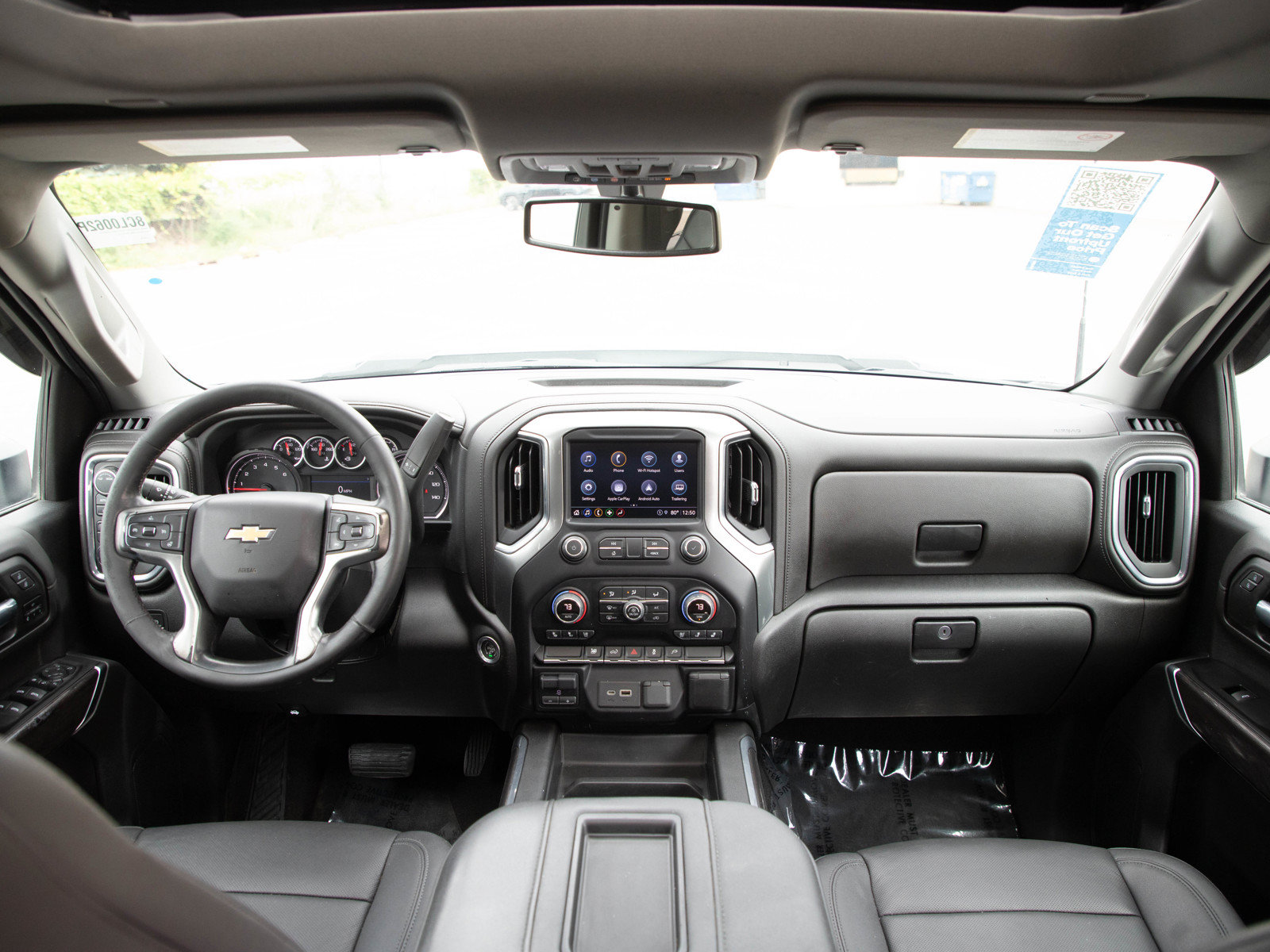 Used 2022 Chevrolet Silverado 2500 LTZ w/ LTZ Convenience Package AWD/4WD image 13